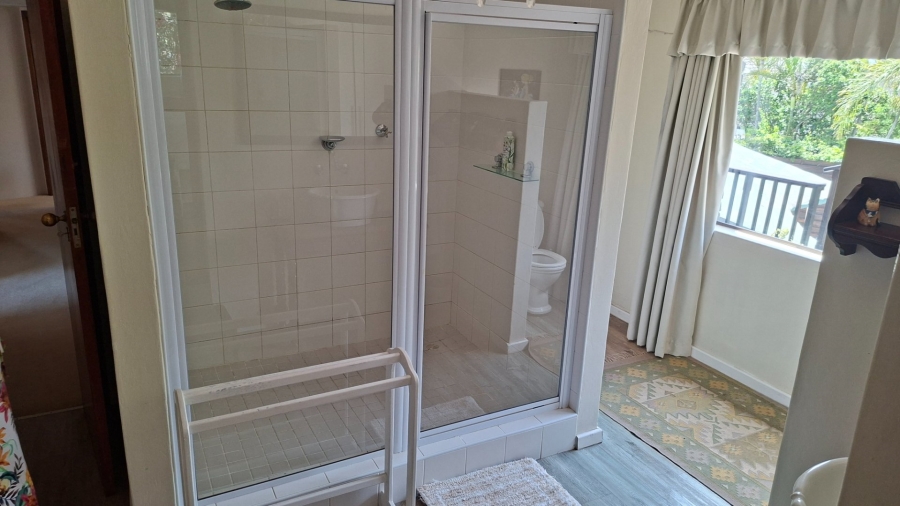 5 Bedroom Property for Sale in Blue Bend Eastern Cape